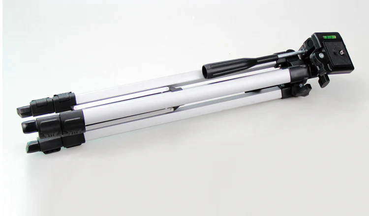 1.4 m Professional Camera Tripod - Image 3