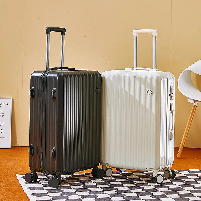 2-Piece Designer Standard Cabin Carry-On Luggage Suitcase Set (Black) - Image 6