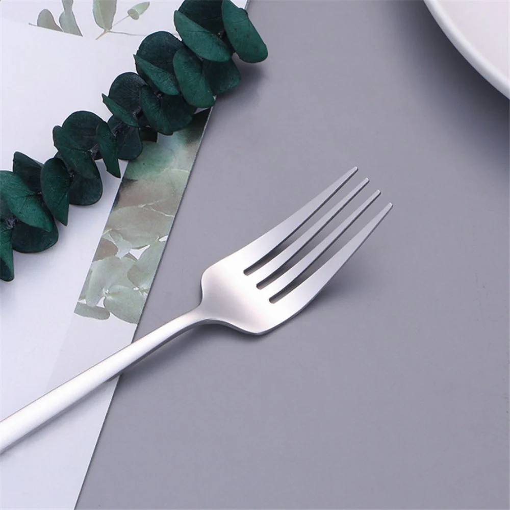 24PC Stainless Steel Cutlery Set Knife Fork Spoon Kitchen Tableware (Silver) - Image 10