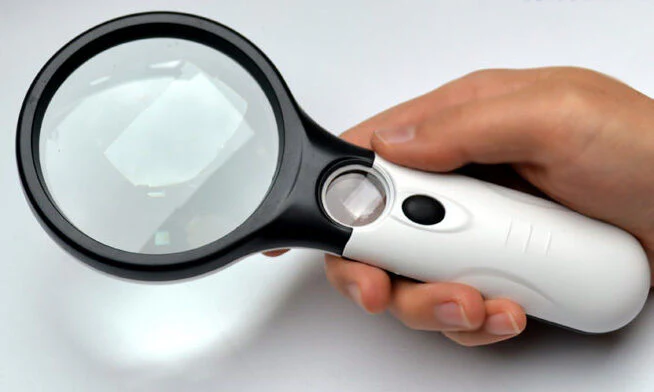 3 LED Illuminated 45x Magnifying Glass Reading Magnifier - Image 7