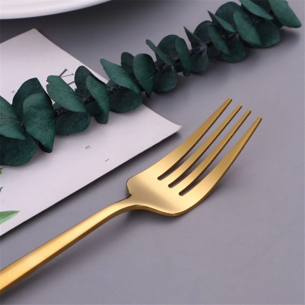 30PC Stainless Steel Cutlery Set Knife Fork Spoon Kitchen Tableware (Gold) - Image 12