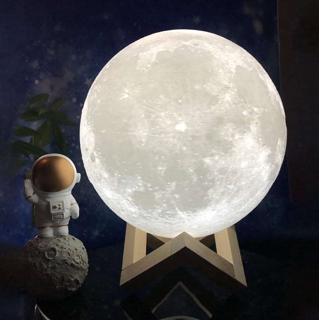3D Moon Lunar Lamp Touch Sensor LED Night Light with Wooden Base - Image 3