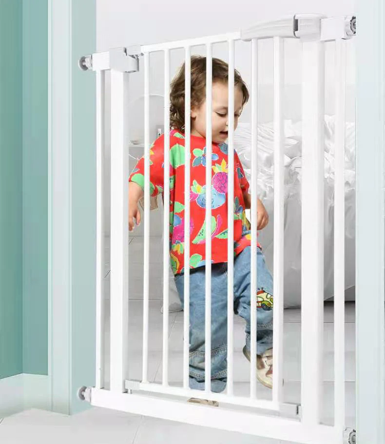 Baby Pet Child Safety Door Barrier Gate - Image 3
