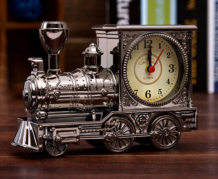 Deluxe Vintage Train Alarm Clock (Silver) - Image 3