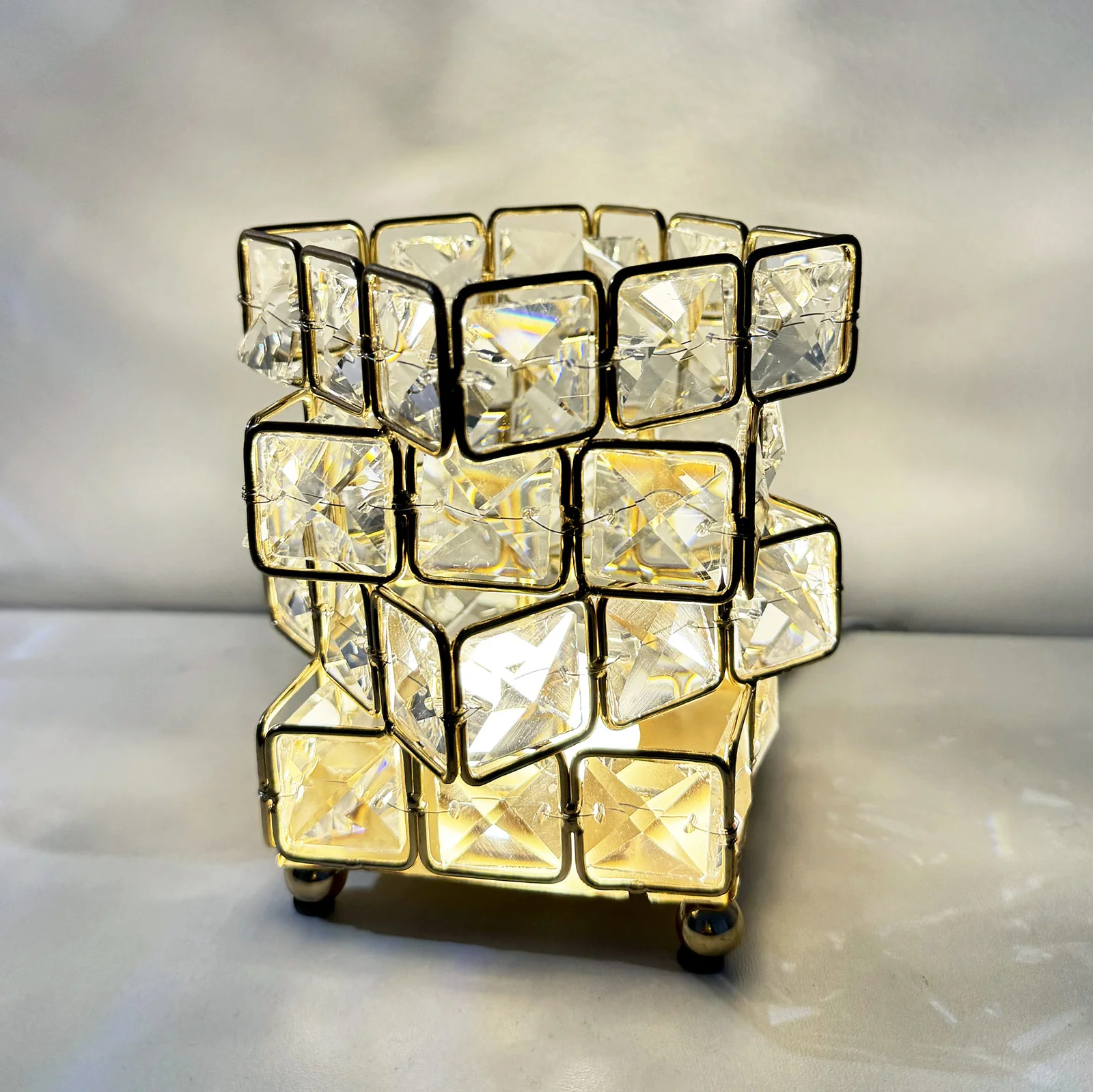 Diamond Crystal Geometric Cube LED Table Lamp Decorative Night Light Mood Lighting - Image 8