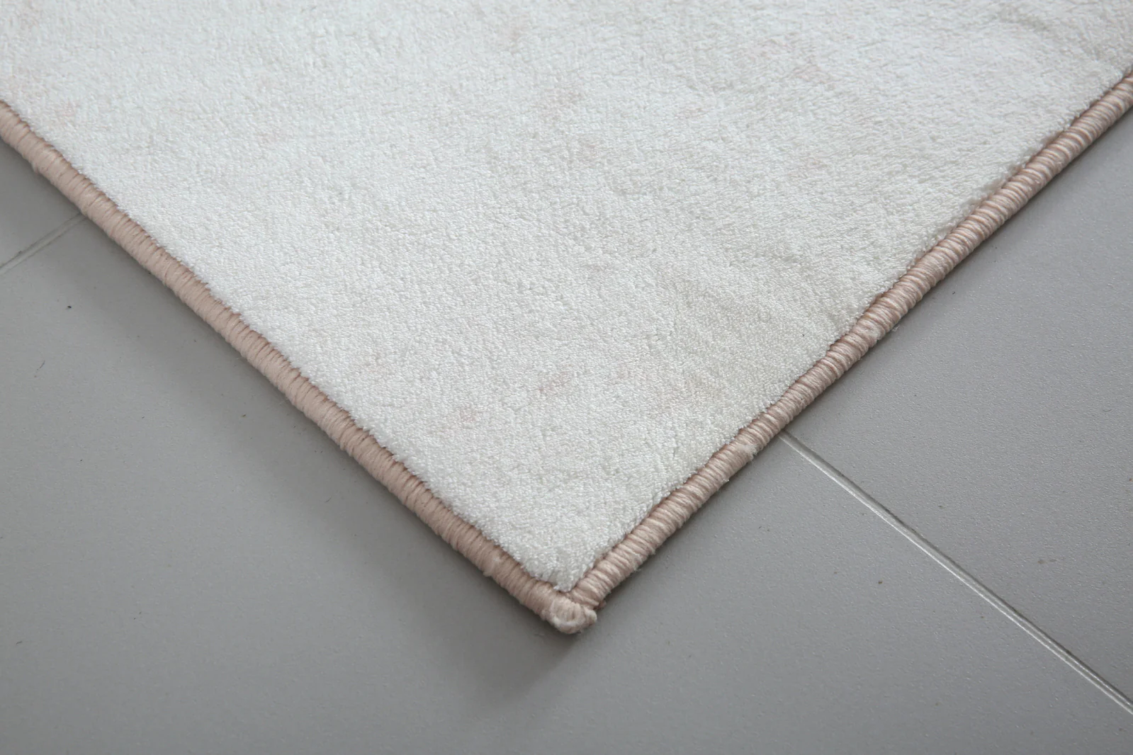 Large Lush Plush Earthy Cotton Carpet Rug (230 x 160) - Image 8
