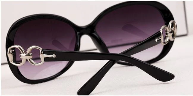 Polarized Ladies Sunglasses with Bonus Case (Black) - Image 6