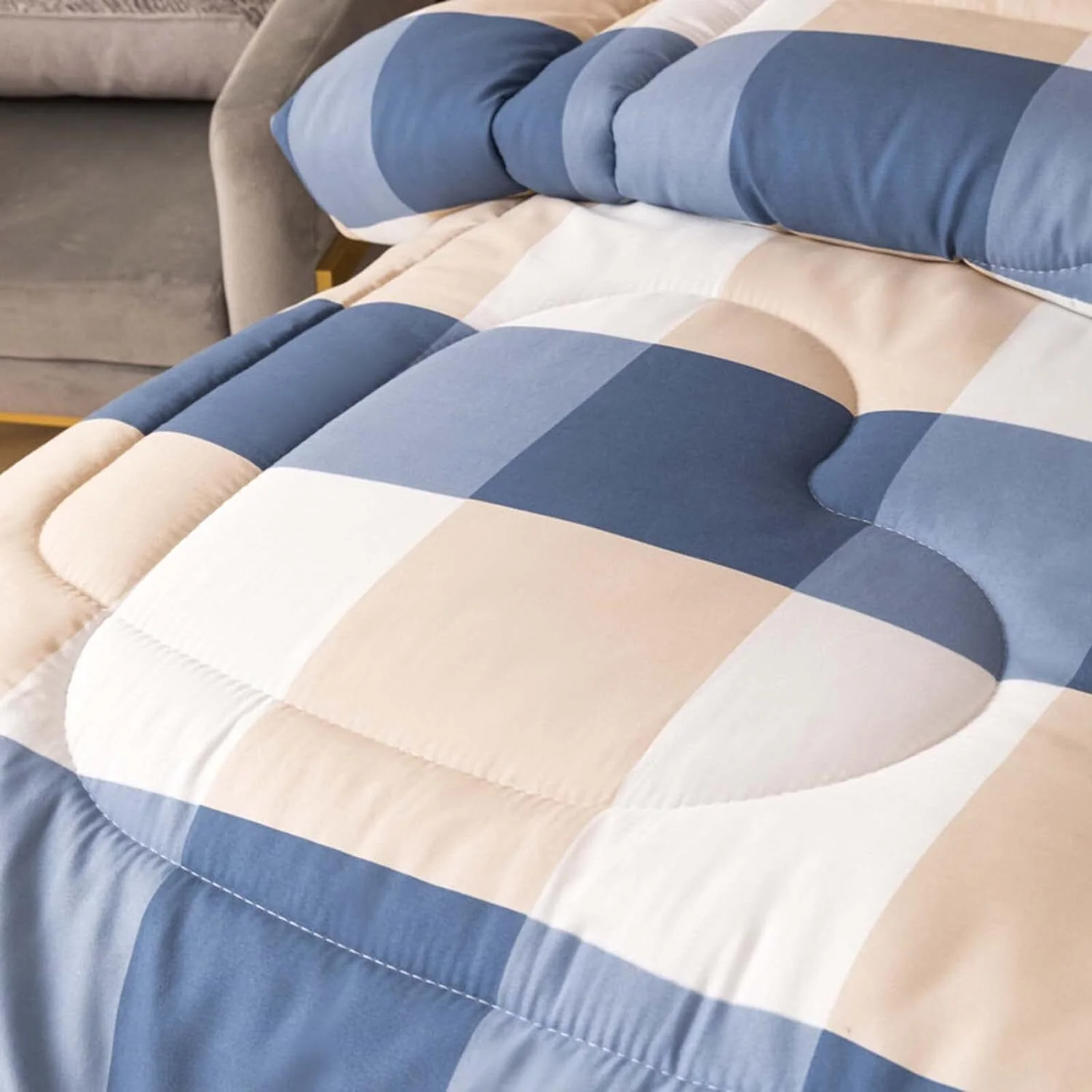 Royal Comforter Microfiber Quilt Doona Blanket (Stripes, 150cm x 200cm) - Image 7
