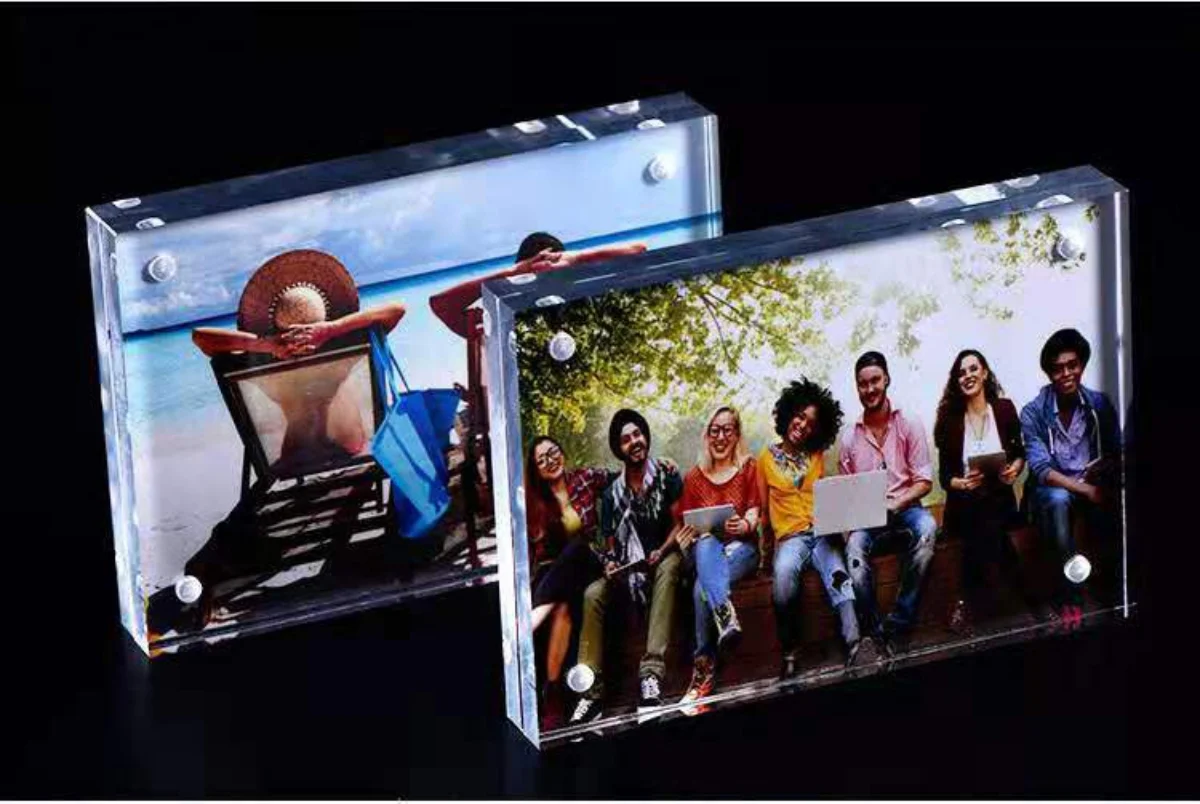 Solid Acrylic Block 3D Display Photo Frame 4 x 6 - Image 12