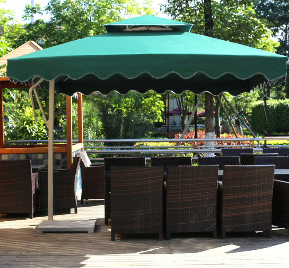 Varossa 3.5m Large Square Cantilever Outdoor Umbrella (Green) - Image 6