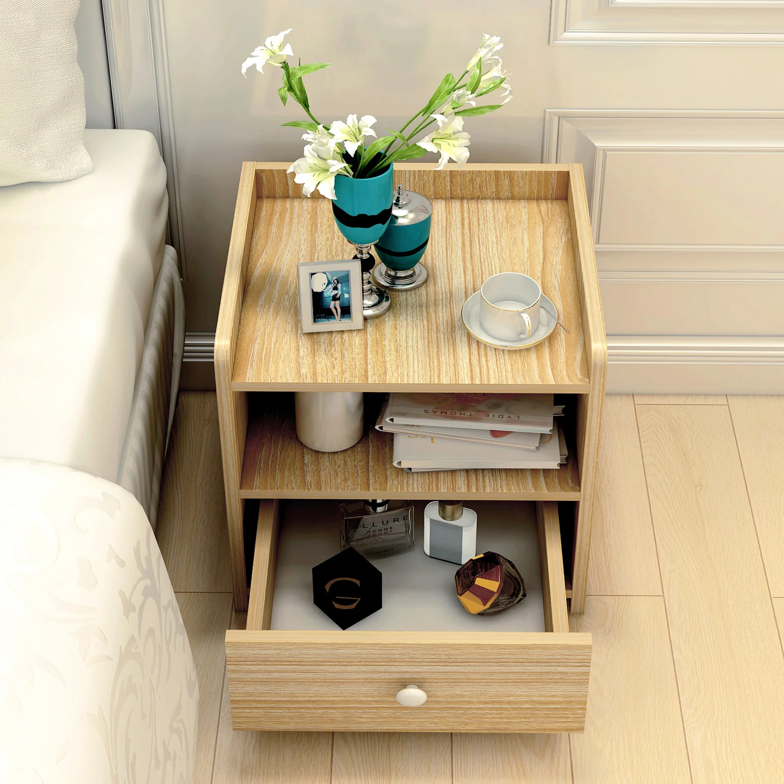 Varossa Classic Bedside Table with Drawer (Natural Oak) - Image 4