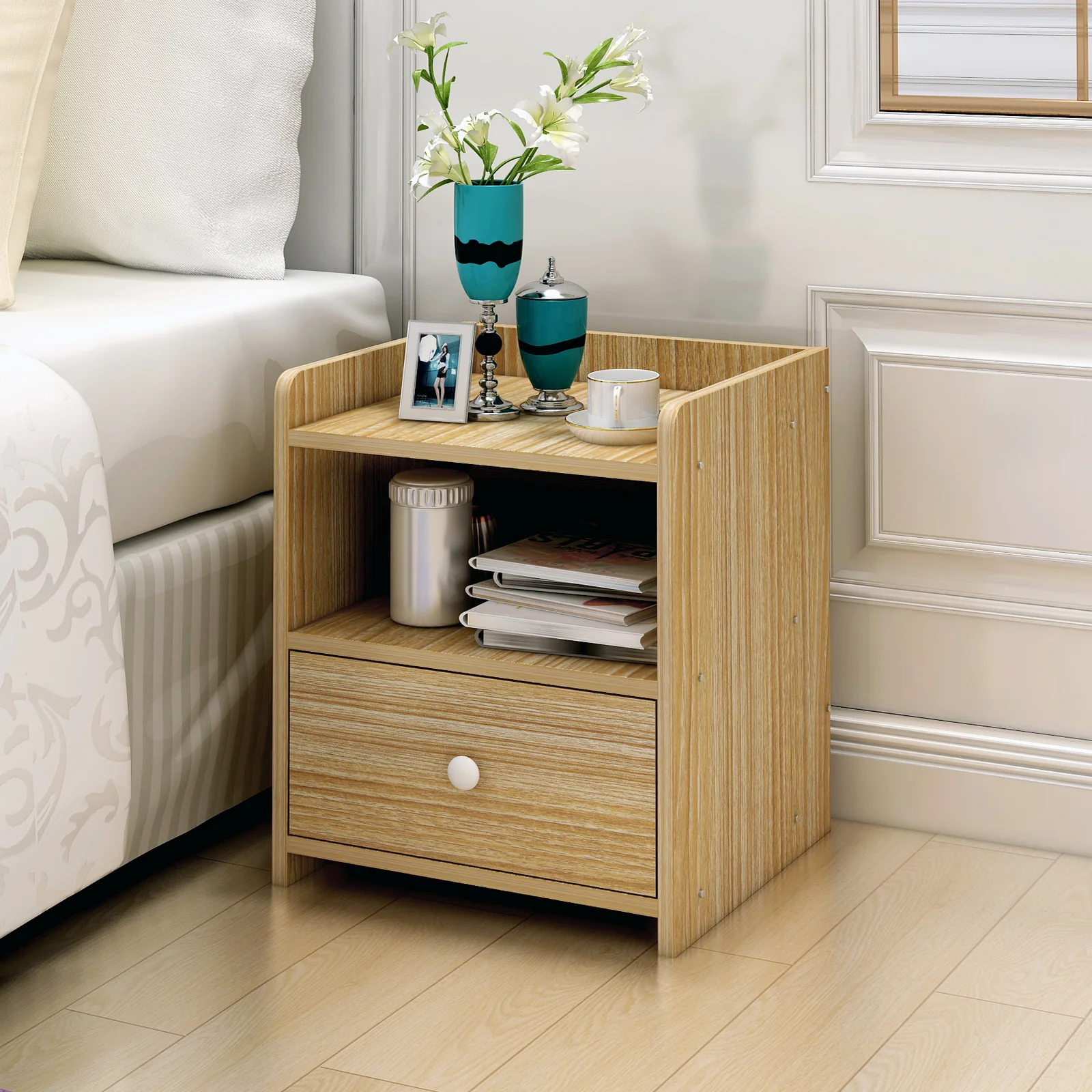 Varossa Classic Bedside Table with Drawer (Natural Oak) - Image 5