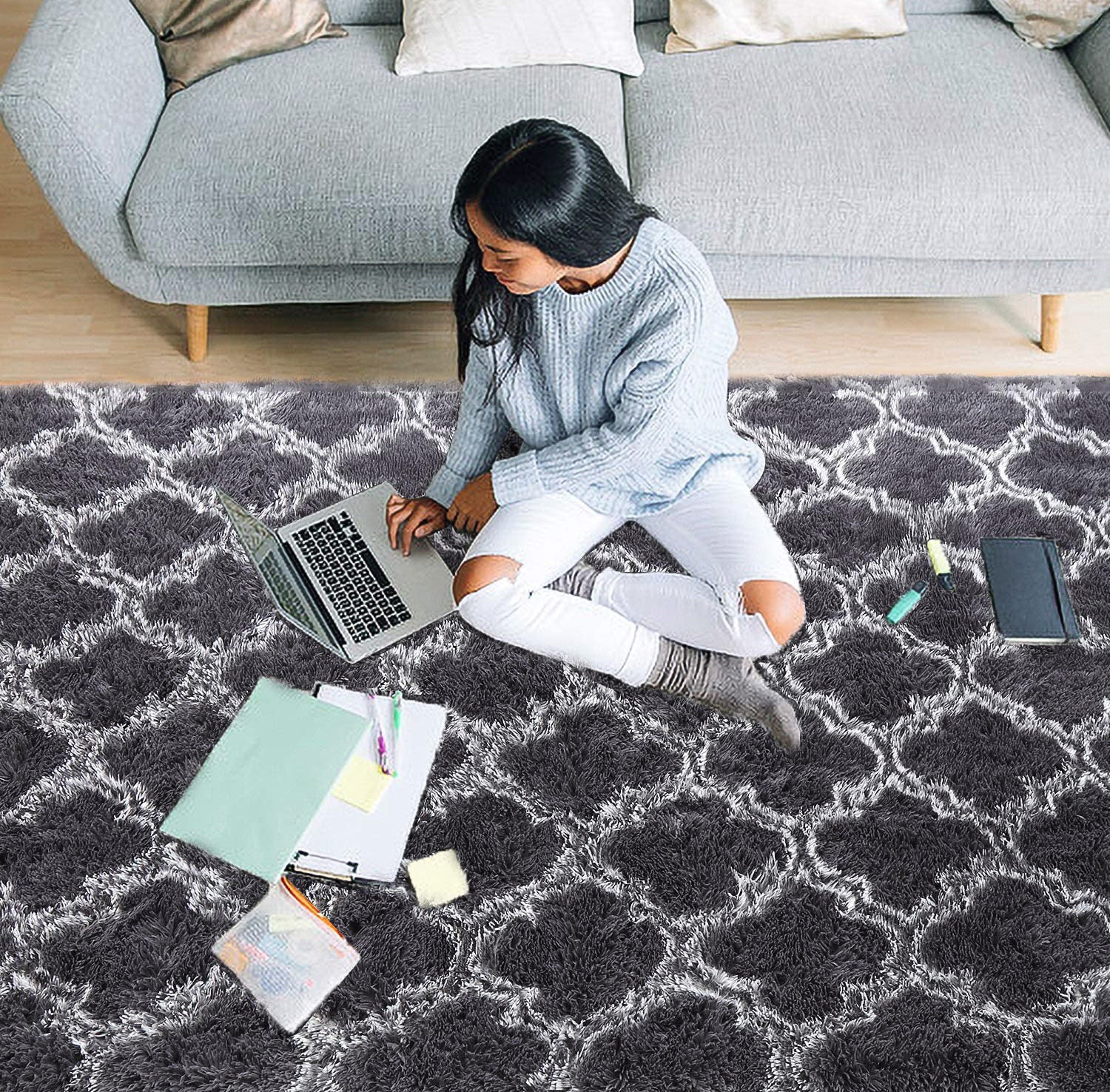 XL Comfortable Shag Rug (300 x 200, Black Lattice) - Image 7