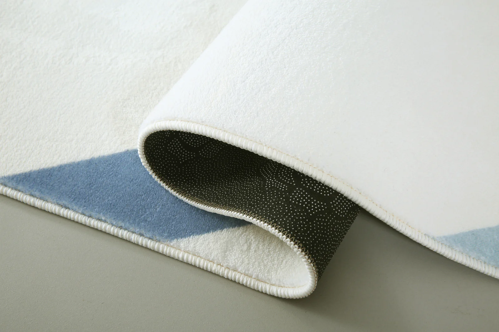 XL Extra Large Lush Plush Calm Carpet Rug (300 x 200) - Image 7