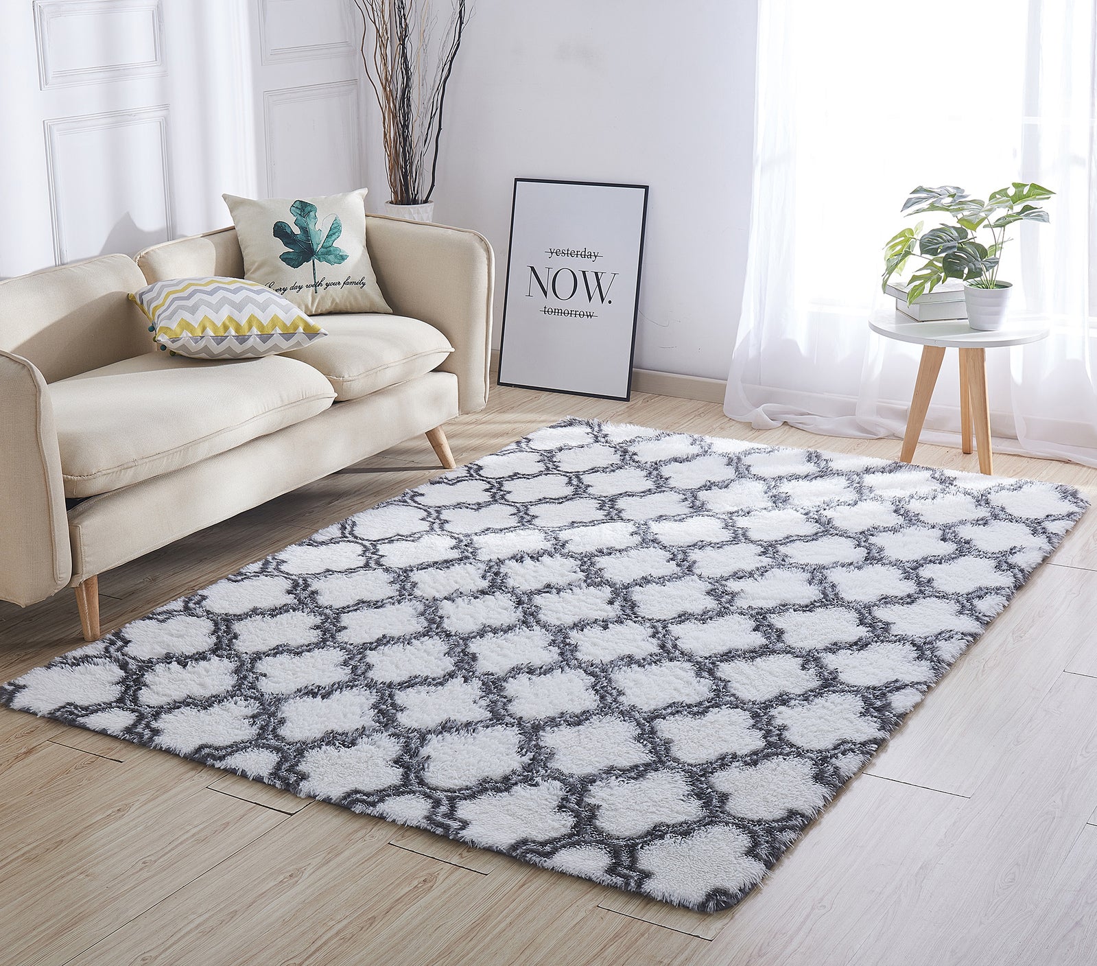 XL Soft Comfortable Shag Rug (300 x 200, White Lattice) - Image 9